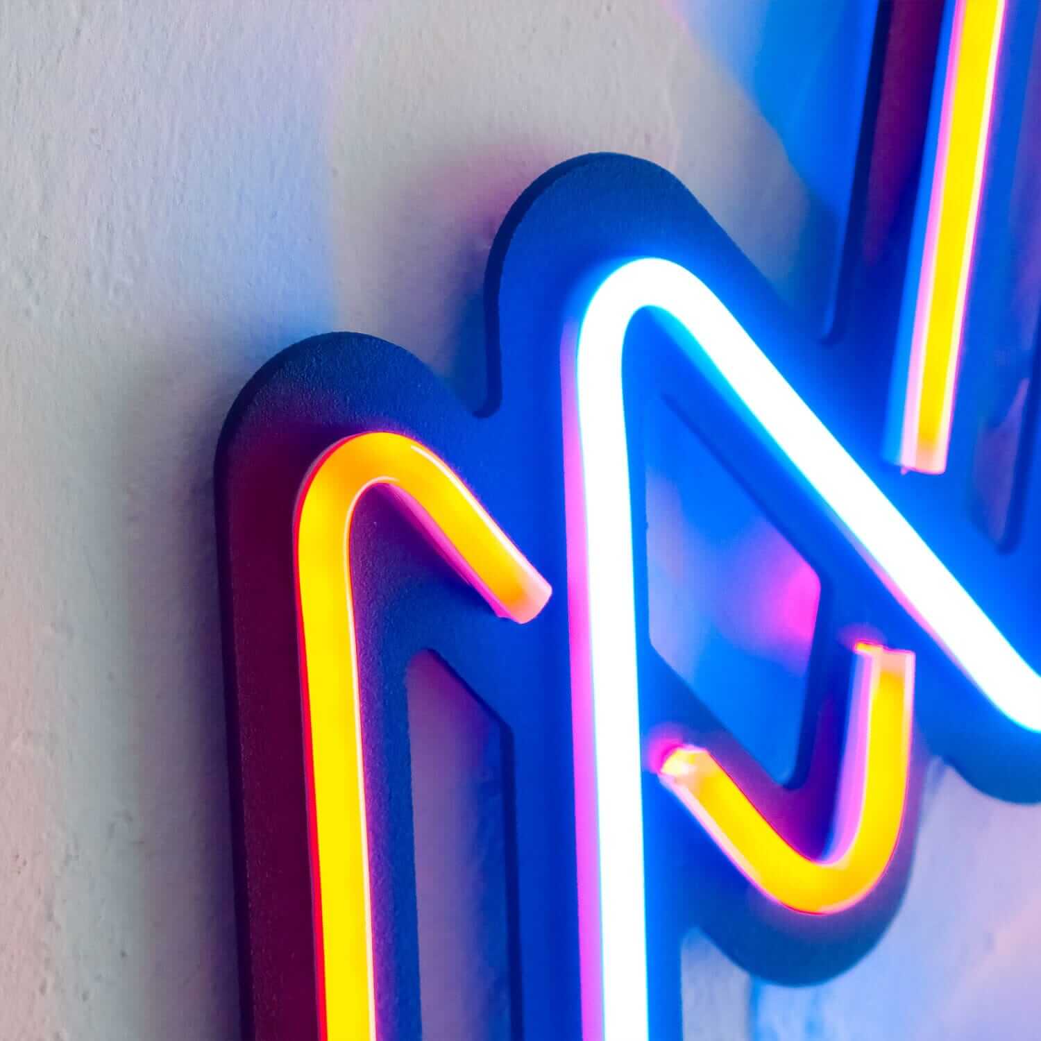 Flash - Neon Signs Neon Wall Art | SKU: NEO-015 | Available at Decojuana | Tags: led,Led decor,Led Wall Decor,Light,Lightning,Metal Artwork,Metal Decoration,Metal Wall Art,Metal Wall Art Decor,Metal Wall Decor,neon wall art,Neon Wall Decor