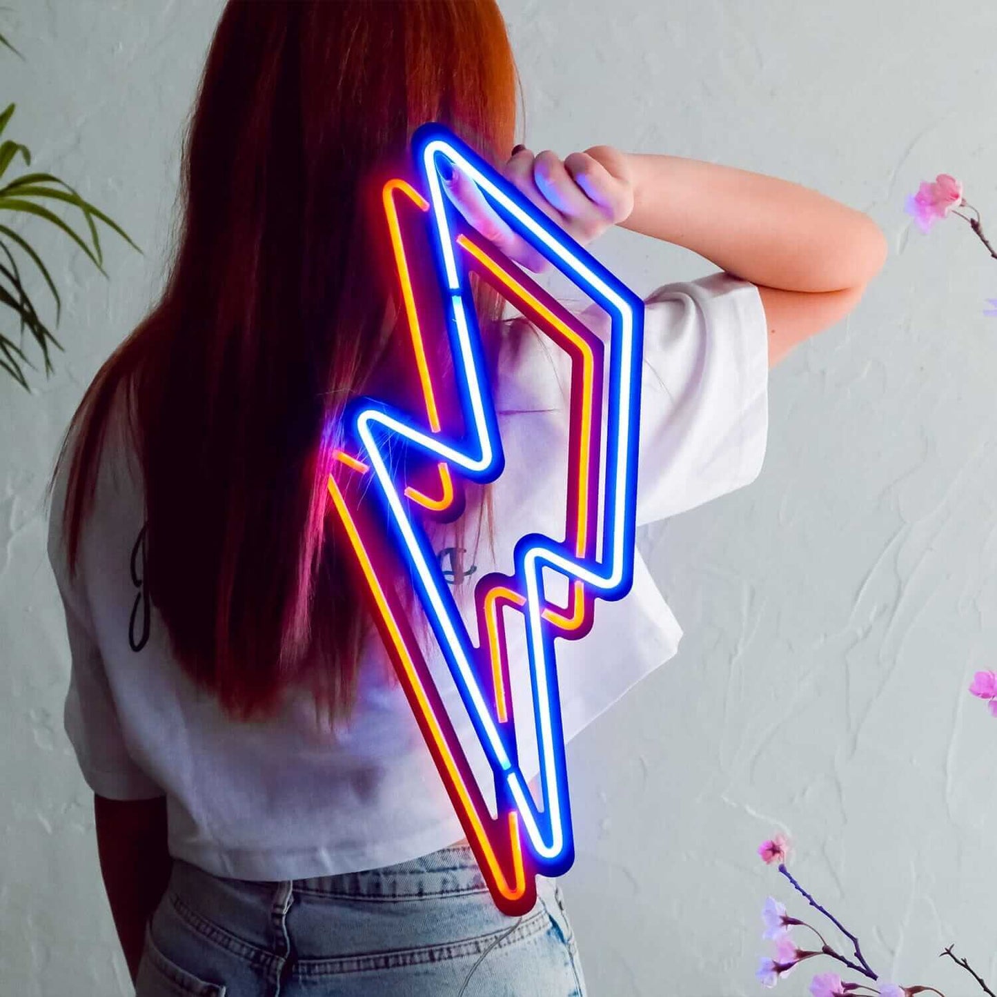 Flash - Neon Signs Neon Wall Art | SKU: NEO-015 | Available at Decojuana | Tags: led,Led decor,Led Wall Decor,Light,Lightning,Metal Artwork,Metal Decoration,Metal Wall Art,Metal Wall Art Decor,Metal Wall Decor,neon wall art,Neon Wall Decor