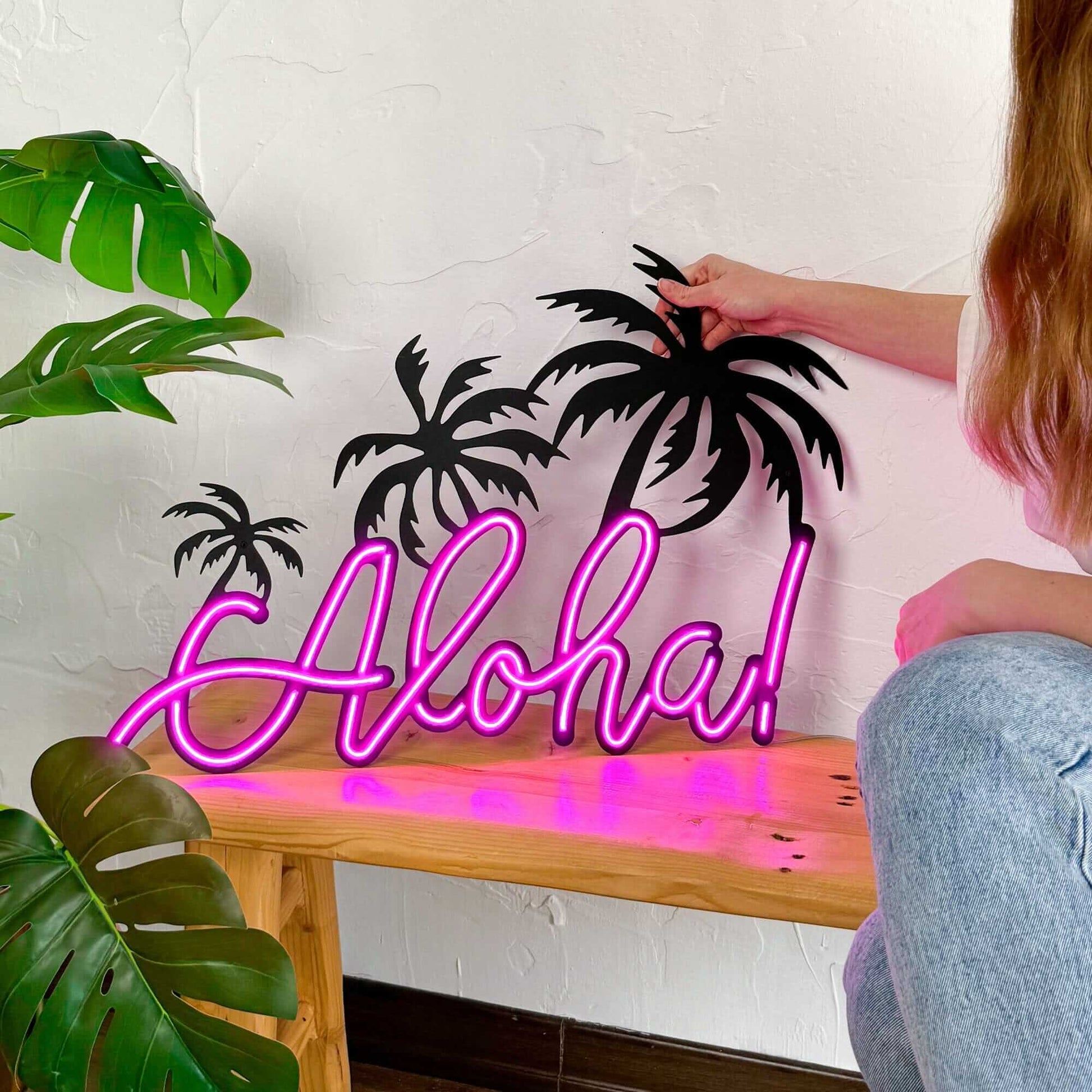 Aloha - Neon Signs Neon Wall Art | SKU: NEO-042 | Available at Decojuana | Tags: Led decor,Led Wall Decor,Light,Lightning,Metal Artwork,Metal Decoration,Metal Wall Art,Metal Wall Art Decor,Metal Wall Decor,Neon Wall Decor,Neon Wall Letter,Summer Decor,Tro