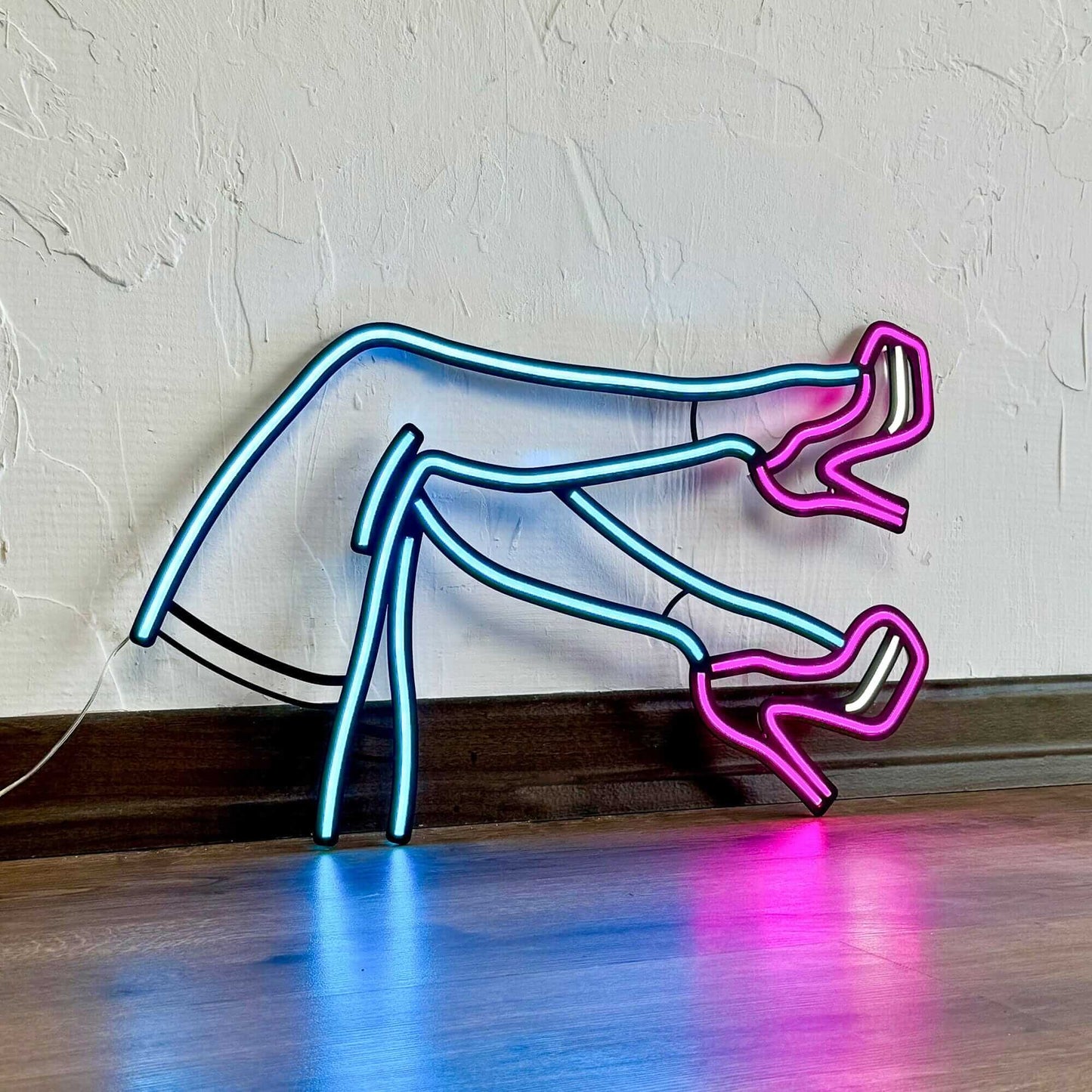 Lacy Neon - Neon Signs Neon Wall Art | SKU: NEO-116 | Available at Decojuana | Tags: Neon Artwork,neon party wall decor,Neon Signs,neon wall art,Neon Wall Decor