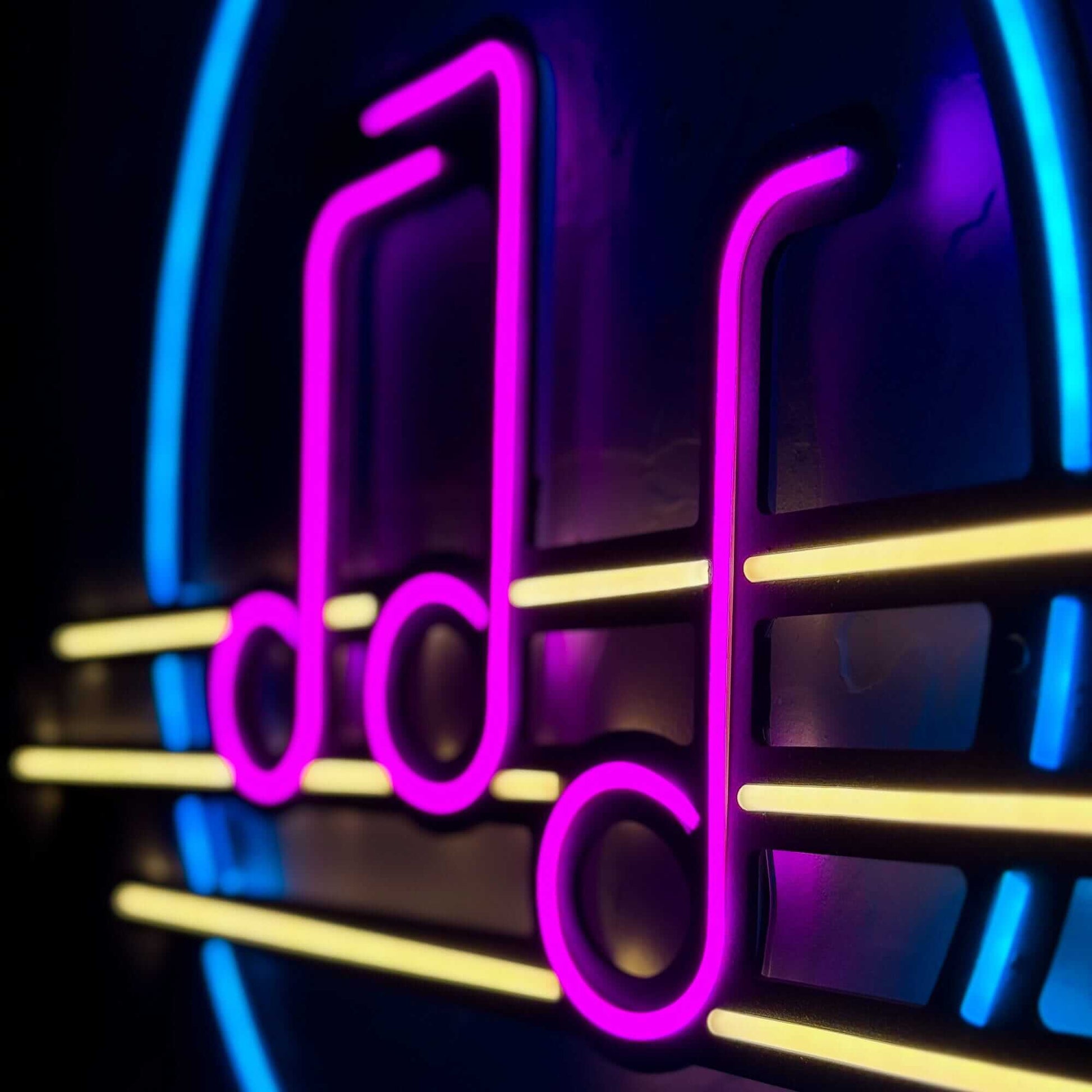 Solfeggio - Neon Signs Neon Wall Art | SKU: NEO-007 | Available at Decojuana | Tags: Metal Artwork,Metal Deco,Metal Decoration,Metal Wall Art,Metal Wall Art Decor,Metal Wall Decor,Musical Decor,Neon Artwork,Neon Musical Decor,neon party wall decor,Neon Si